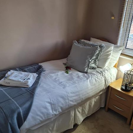 Sturry House Apartment ภายนอก รูปภาพ